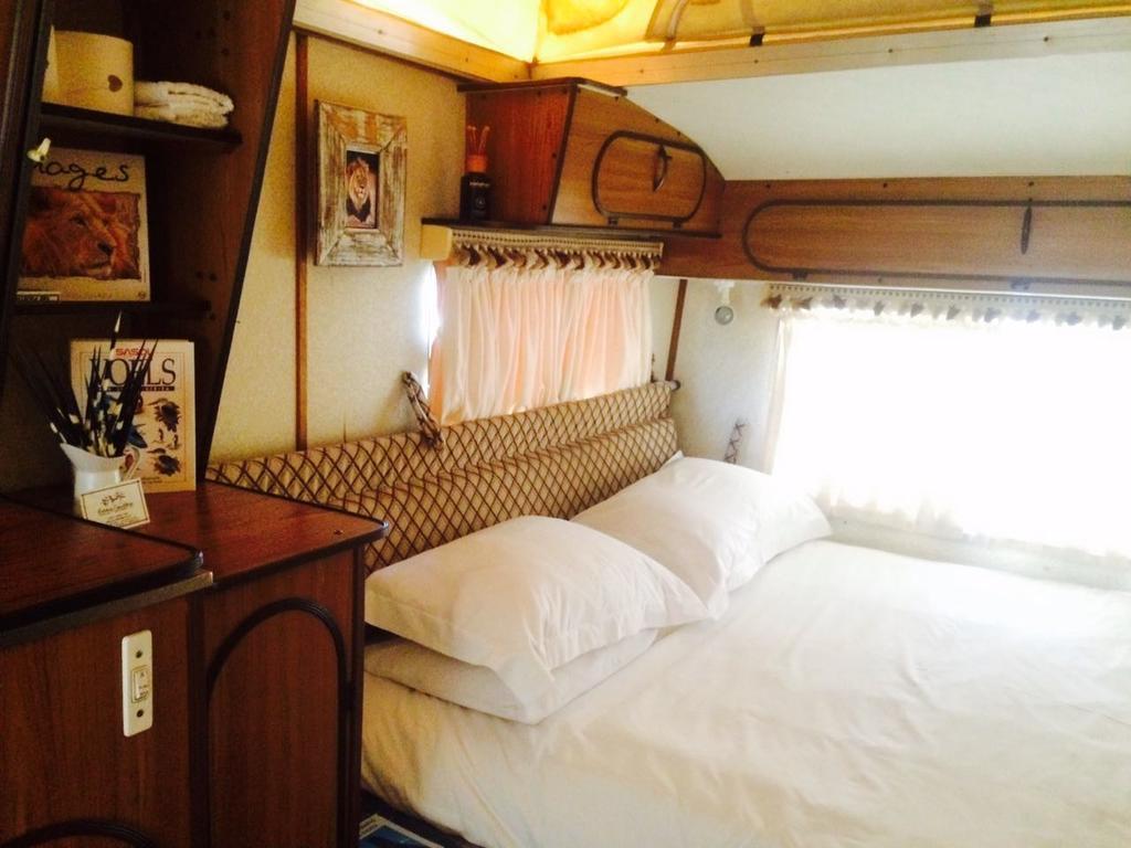 Kalahari Camelthorn Guesthouse And Camping Askham Cameră foto